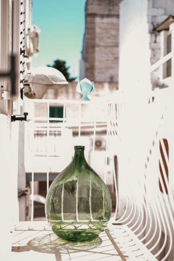 Tetti Bianchi - Deva'S Suite Home Ostuni Eksteriør bilde