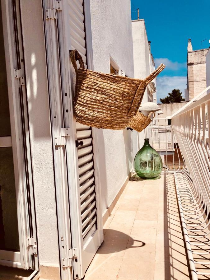 Tetti Bianchi - Deva'S Suite Home Ostuni Eksteriør bilde
