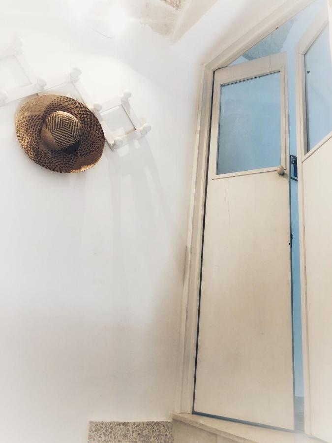 Tetti Bianchi - Deva'S Suite Home Ostuni Eksteriør bilde