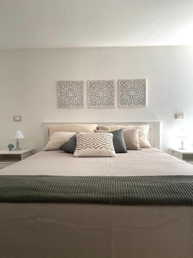 Tetti Bianchi - Deva'S Suite Home Ostuni Eksteriør bilde